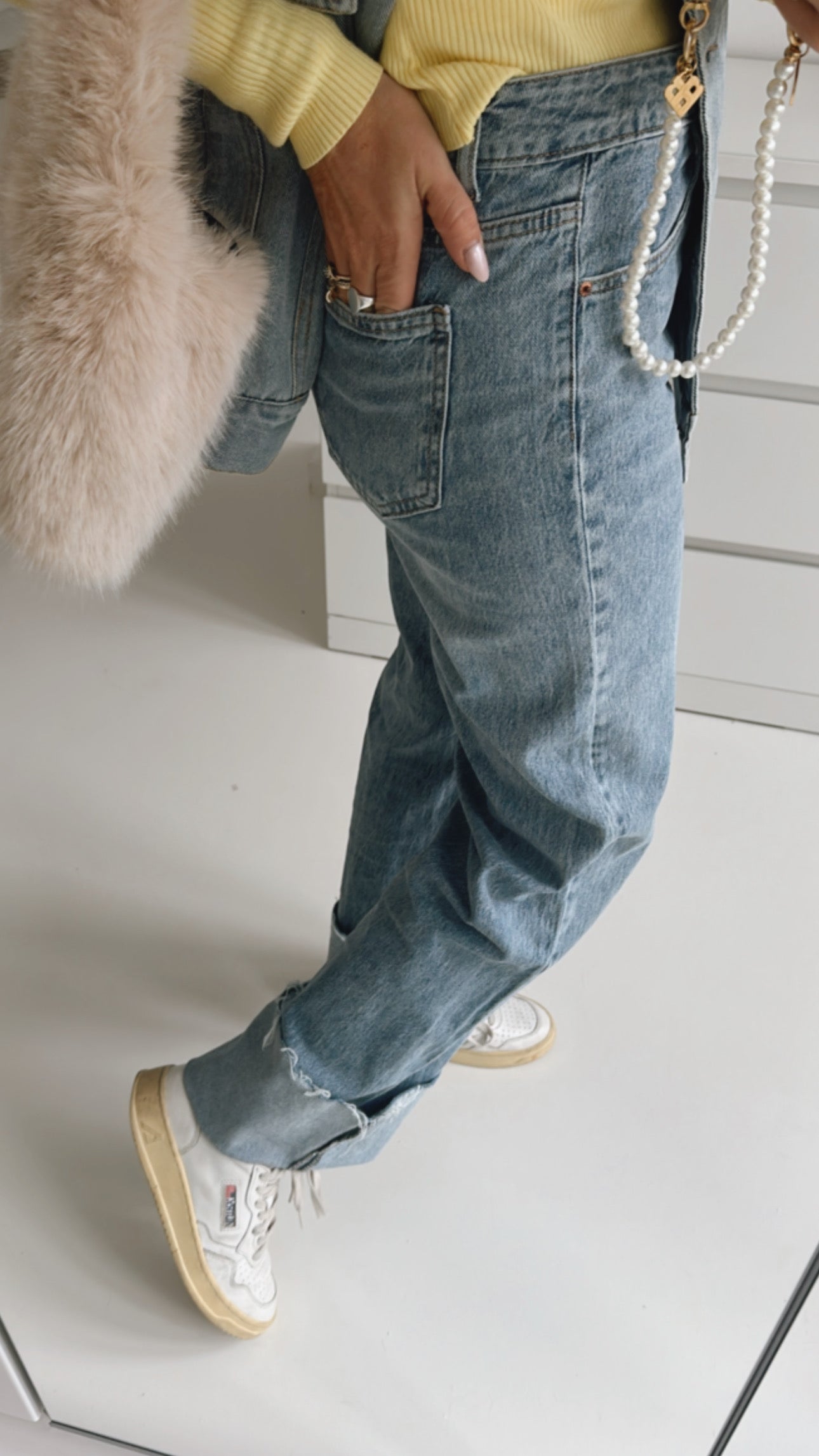 Loose Jeans mit Umschlag